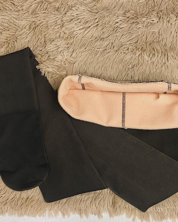 🖤 Pack Invierno: Medias Térmicas Efecto Piel + ¡1 Body Modelador de Regalo!